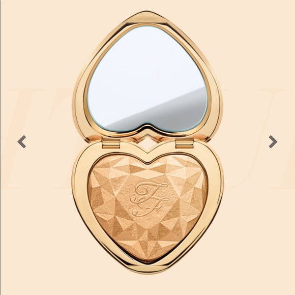 Too Faced Other - Too Faced Love Light Highlighter Too Faced Other - Too Faced Love Light Highlighter